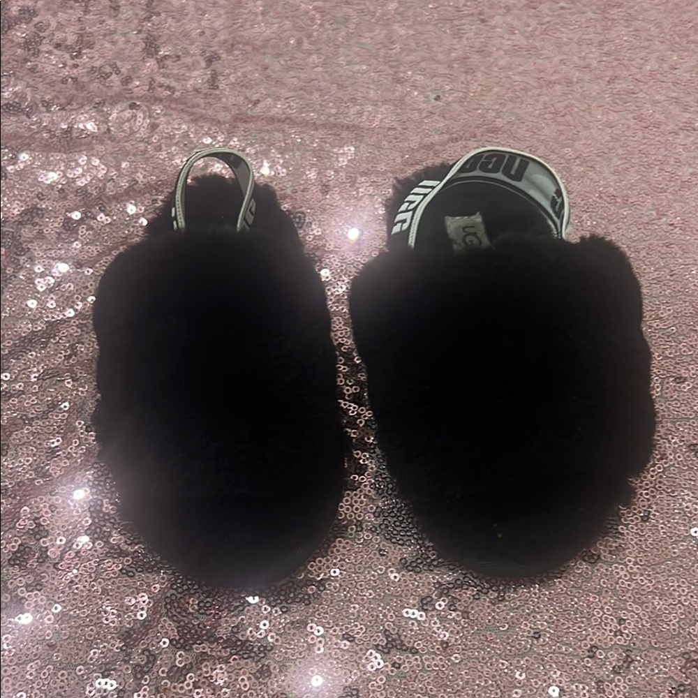 UGG Black Fluffy Open-Toe Slippers